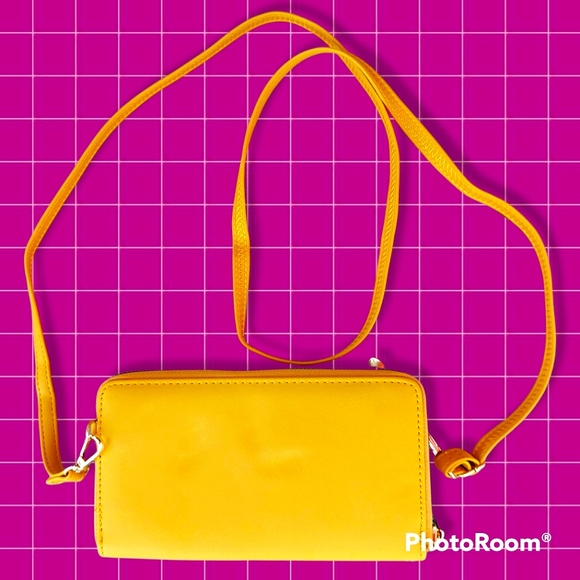 SOLD Phone case wallet cross body bag - Picture 2 of 8